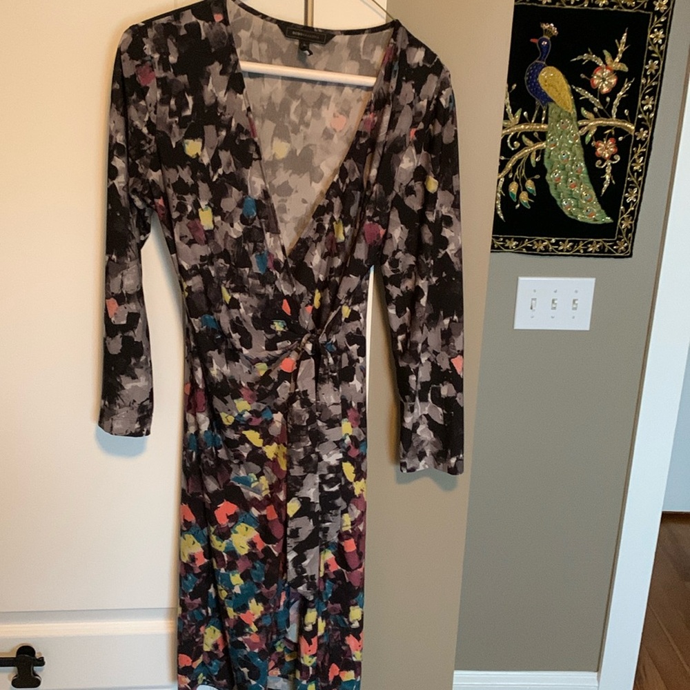 BCBG above the knee work dress. Size medium.